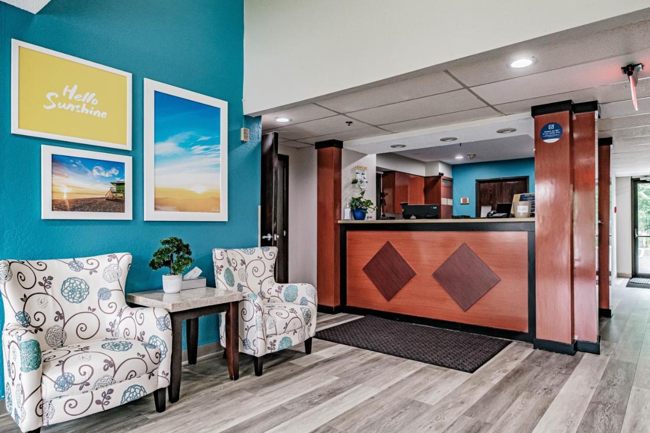 Days Inn By Wyndham Brunswick Bath Area Extérieur photo