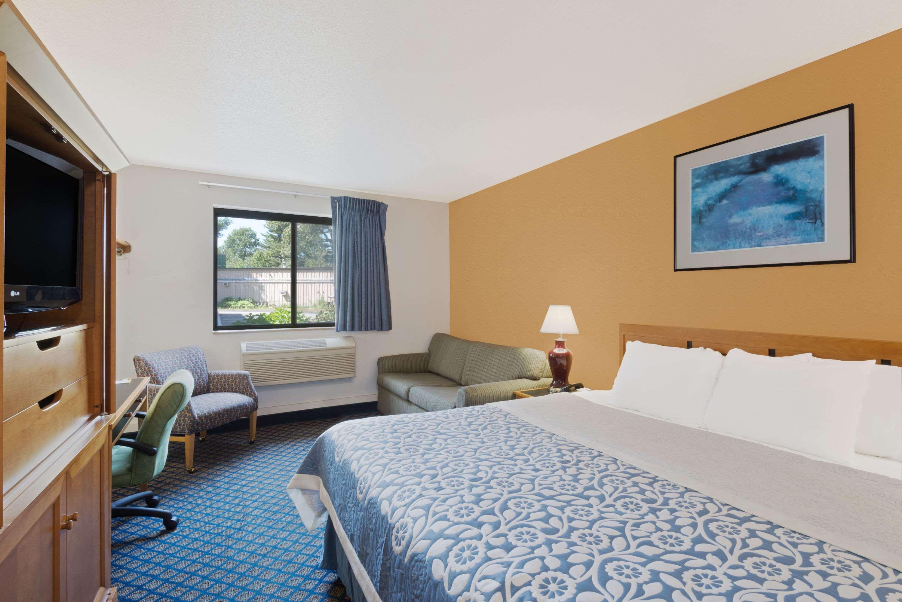 Days Inn By Wyndham Brunswick Bath Area Extérieur photo